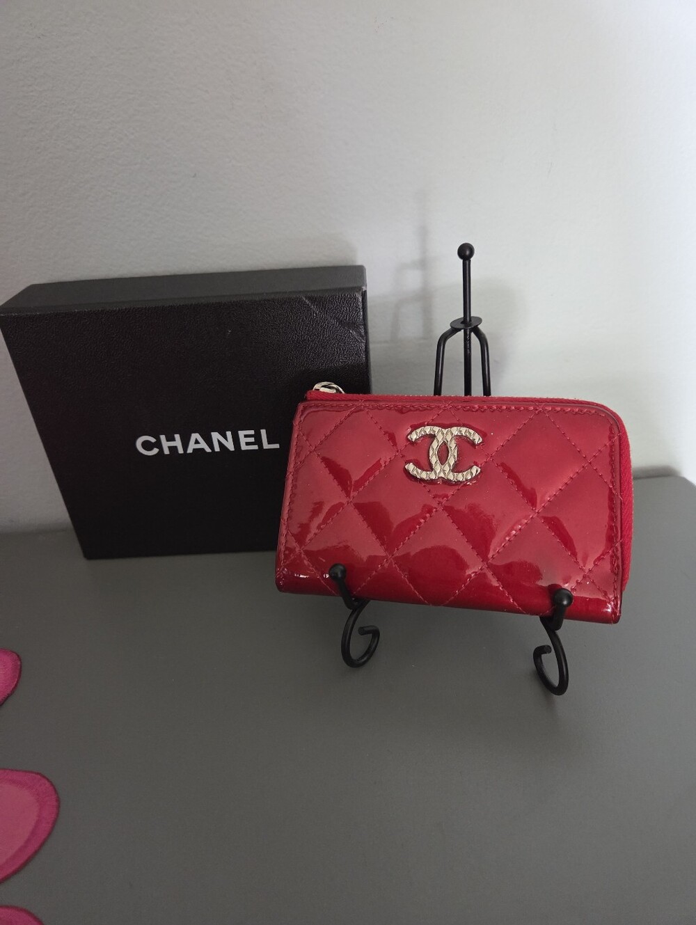 ****Chanel Zipper Card Wallet/ Box/Generic  Dust Bag - Picture 3 of 12